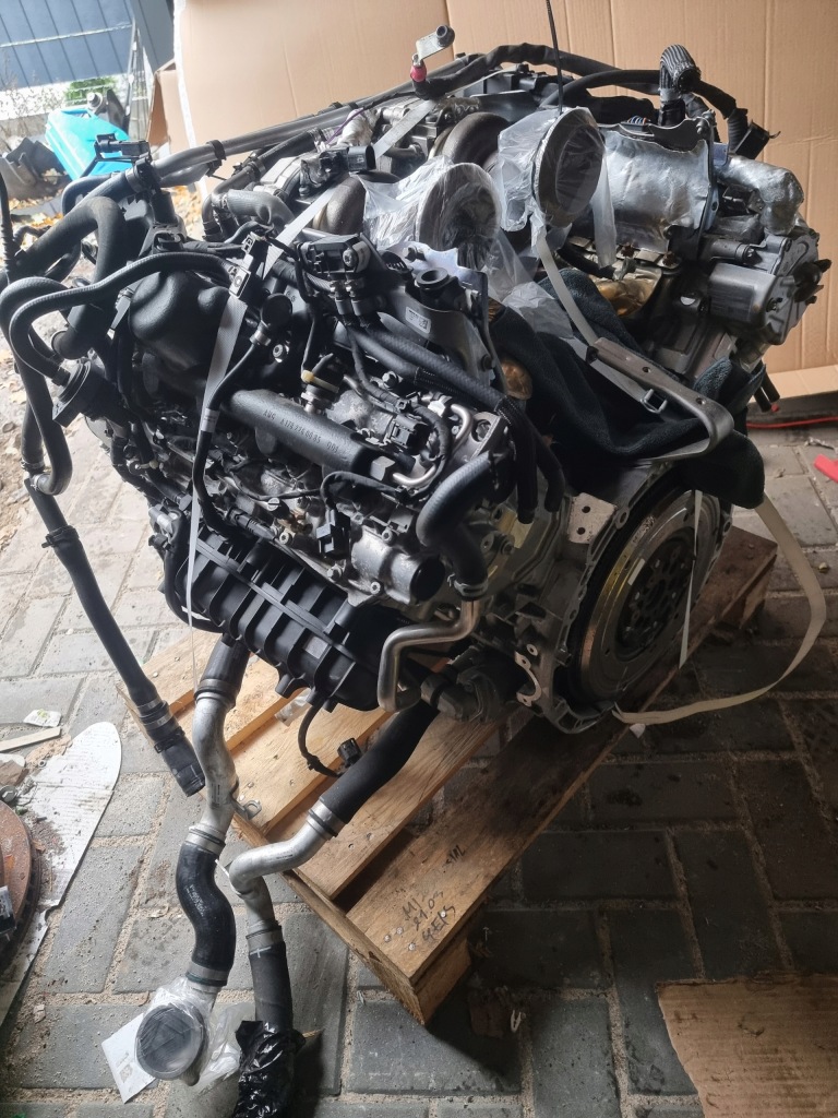 Mercedes gt gtc w190 amg 4.0 v8 двигун kompletny178980 Зі Шроту