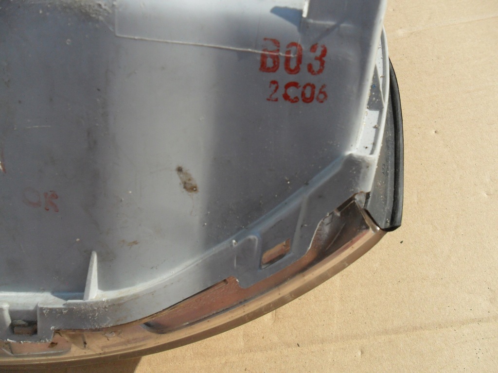 фото №12, Hyundai santa fe 2001 2002 2003 2004 2005 2006 лампа передняя правая