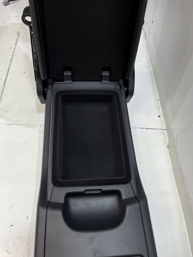 фото №6, Подлокотник сиденье audi a8 d4 czarna кожа bdb. !