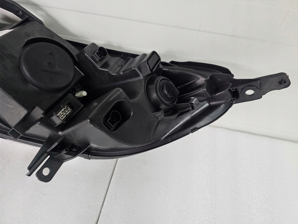 фото №9, Лампа передня права peugeot 407 0301213204