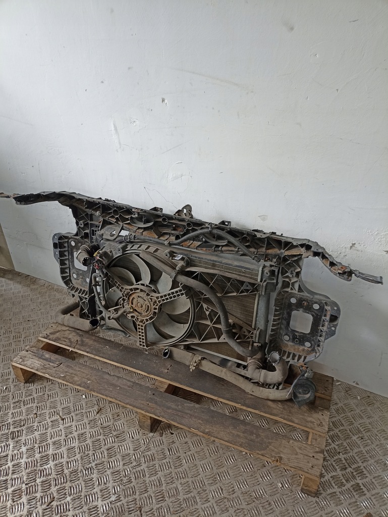 фото №6, Fiat grande punto 1.3 jtd 75km pas передний