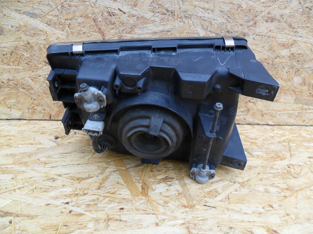 фото №10, Mitsubishi pajero v20/v40 1997- фара левый