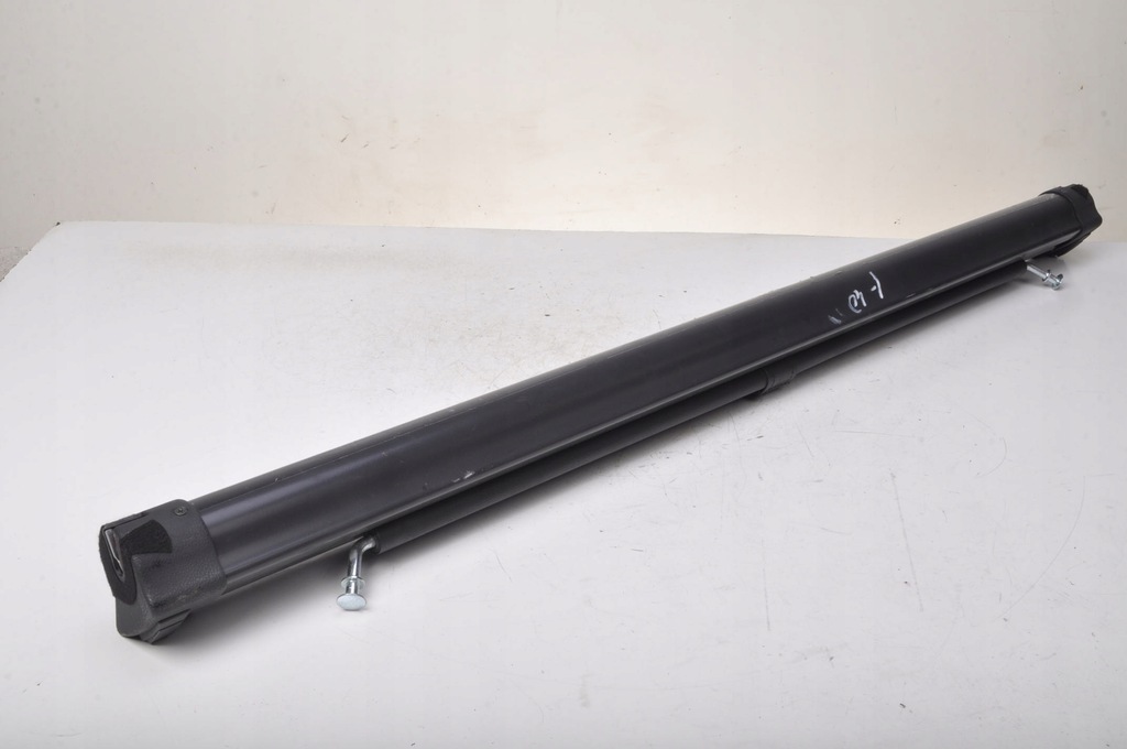 фото №10, Hyundai i40 шторка багажника вертикальная решётка kombi