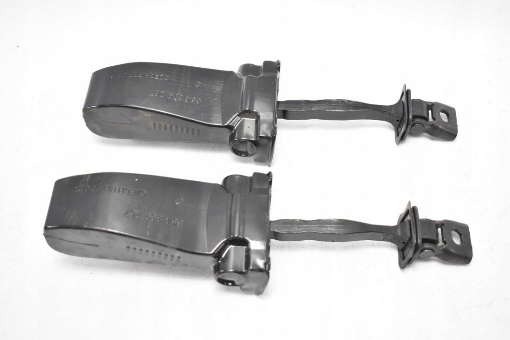 фото №1, Обмежувач двері лівий правий задня skoda scala 19-