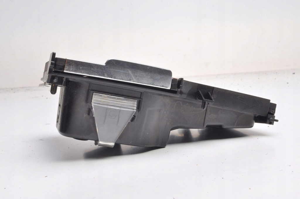 фото №6, Volvo s90 xc90 пепельница панель 31377379 uk