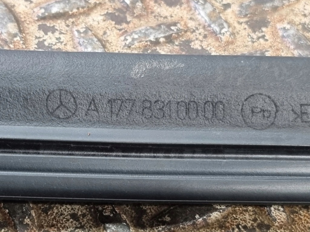 2020 mercedes-benz a w177 прокладка капот a1778310000 Зі Шроту