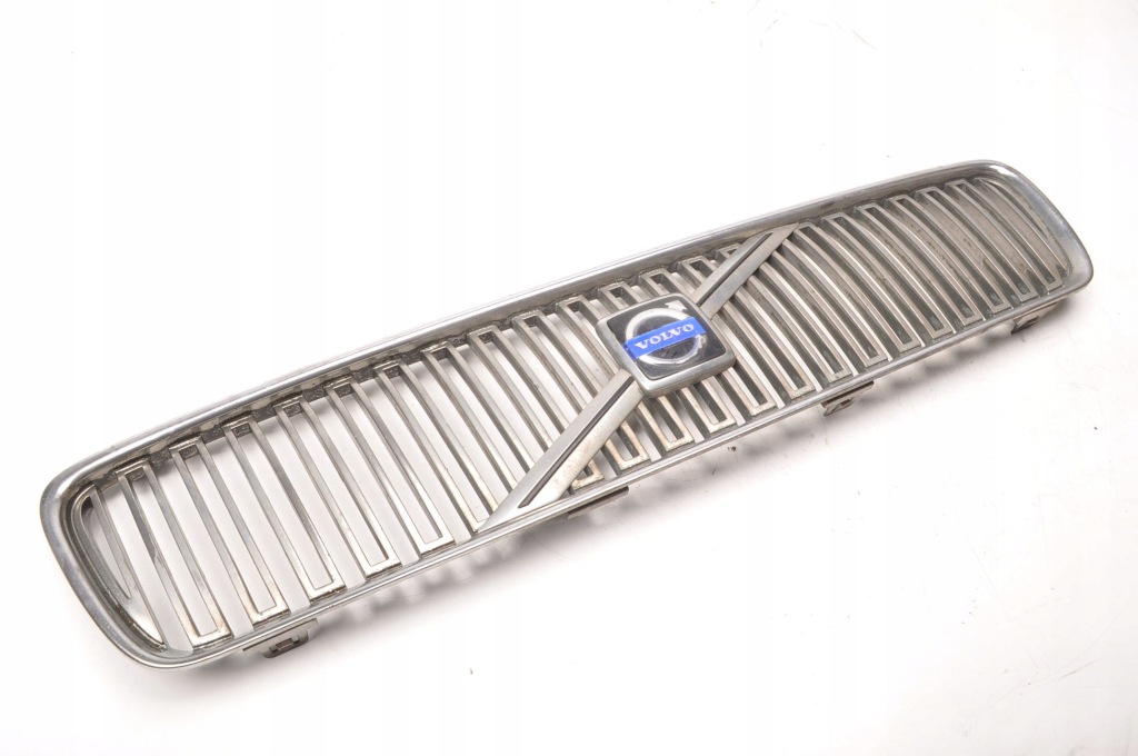 Купить Volvo v50 решётка радиатора решётка радиатора решётка радиатора 08678556