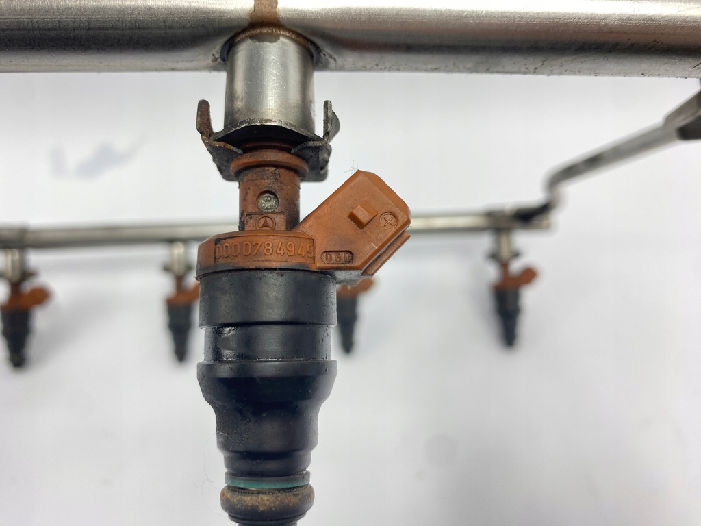 фото №13, Молдинг упорскування mercedes w140 w124 400e e420 m119 1190700895 0000784949