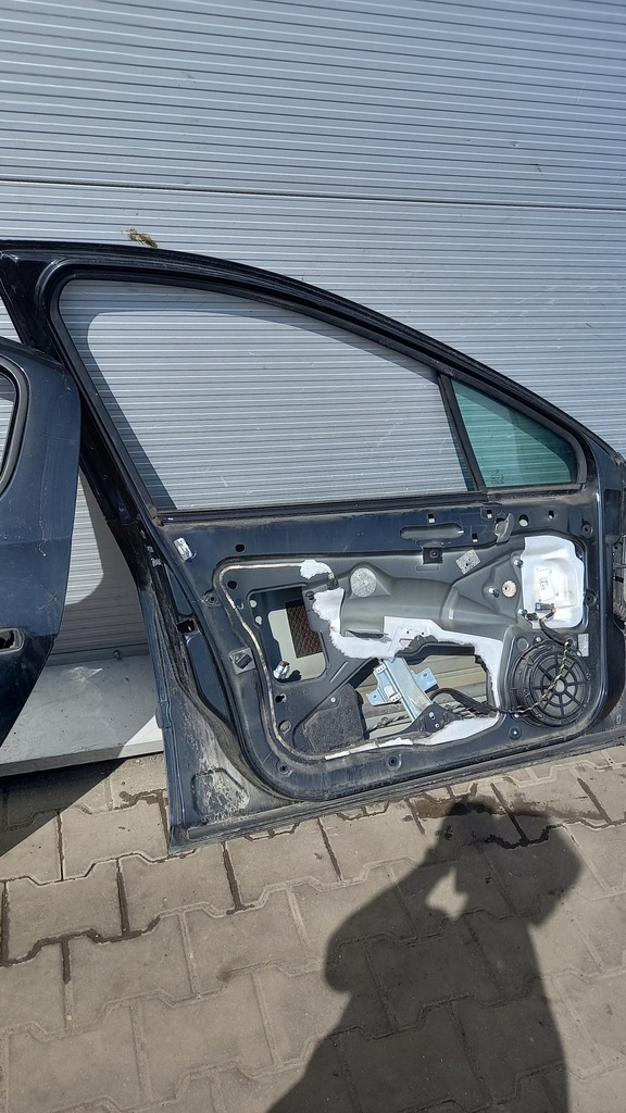 фото №10, Двері ліва перед peugeot 407 06r sedan