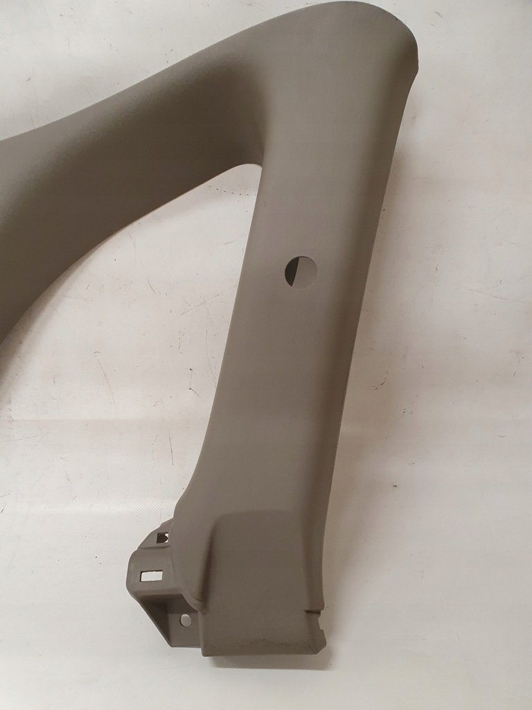 фото №5, Обивка багажника рамка окно светлая rav4 ii