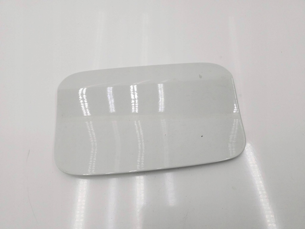 Купити Bmw 2 f45 2016 кришка заливної пального