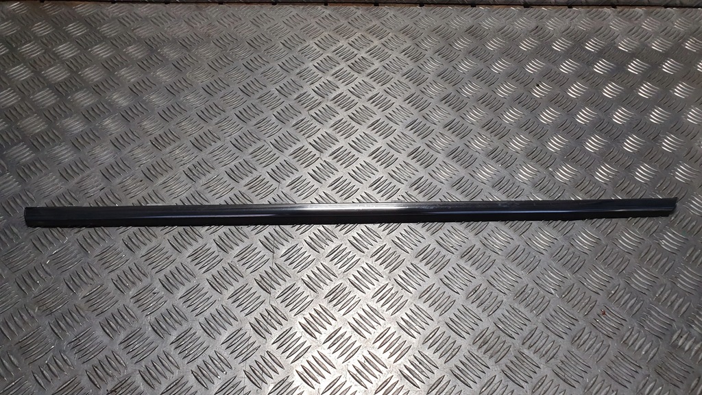 фото №1, Молдинг ущільнювач двері правий задня kia ceed iii hb 18-