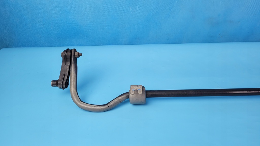 фото №8, Mercedes x247 glb 200 стабілізатор задня a2473203300 з'єднувачі стабілізатора