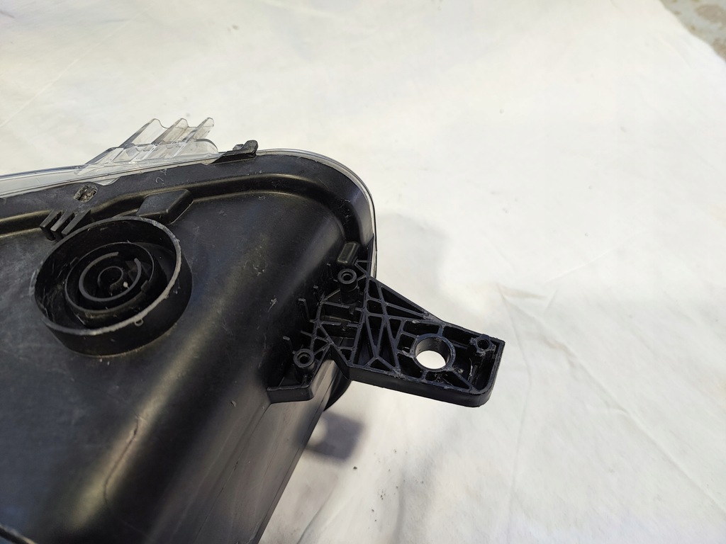 фото №15, Citroen berlingo iv лампа левая правая valeo euro 901461124 901461123 h7+h1