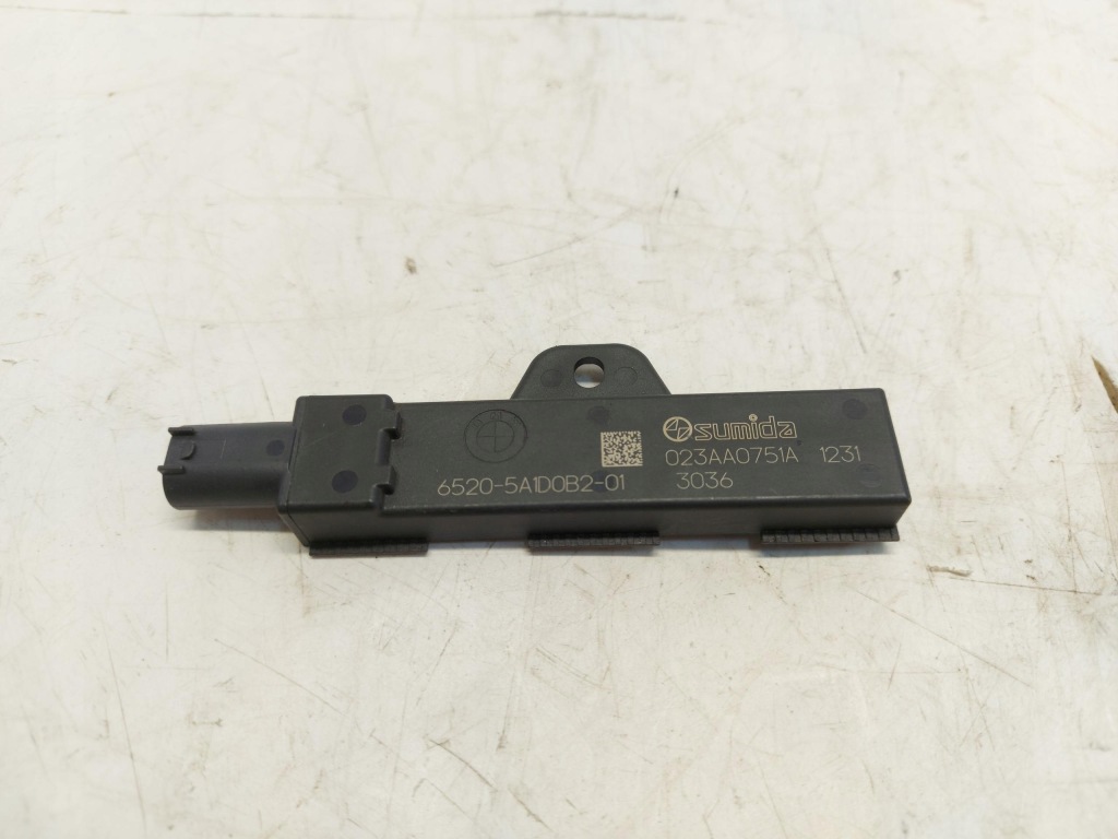 фото №1, Bmw 5 g60 530e x-drive модуль антенна keyless 5a1d0b2