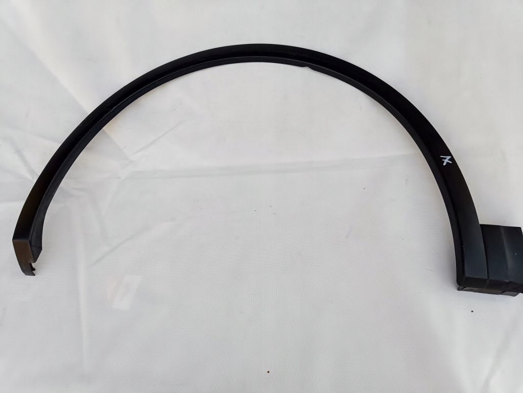 фото №1, Молдинг крыла левая перед audi q5 ii lift 80a853717j