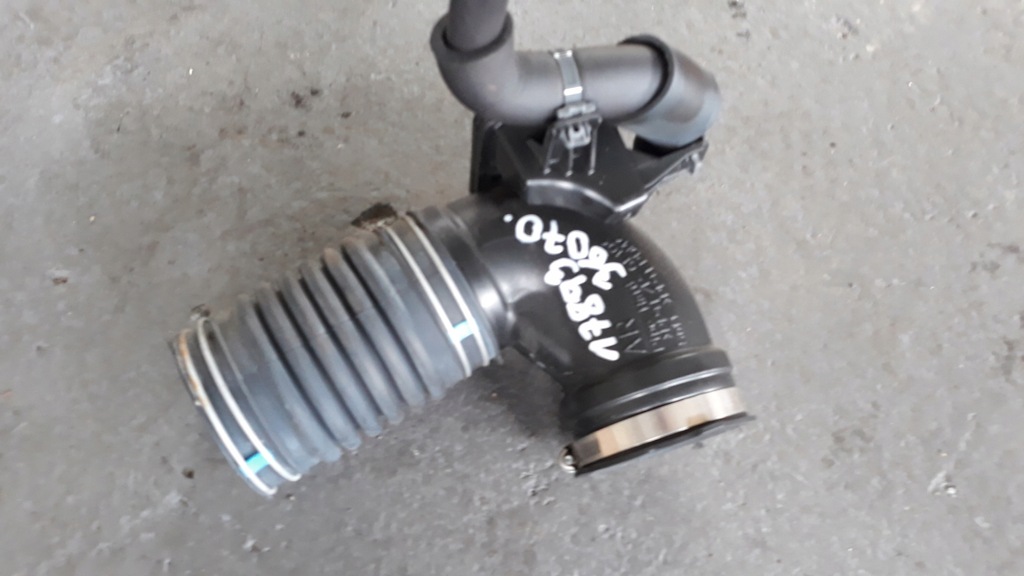 фото №1, Lexus is iii 300h 2013- wąż шланг 17893-36070