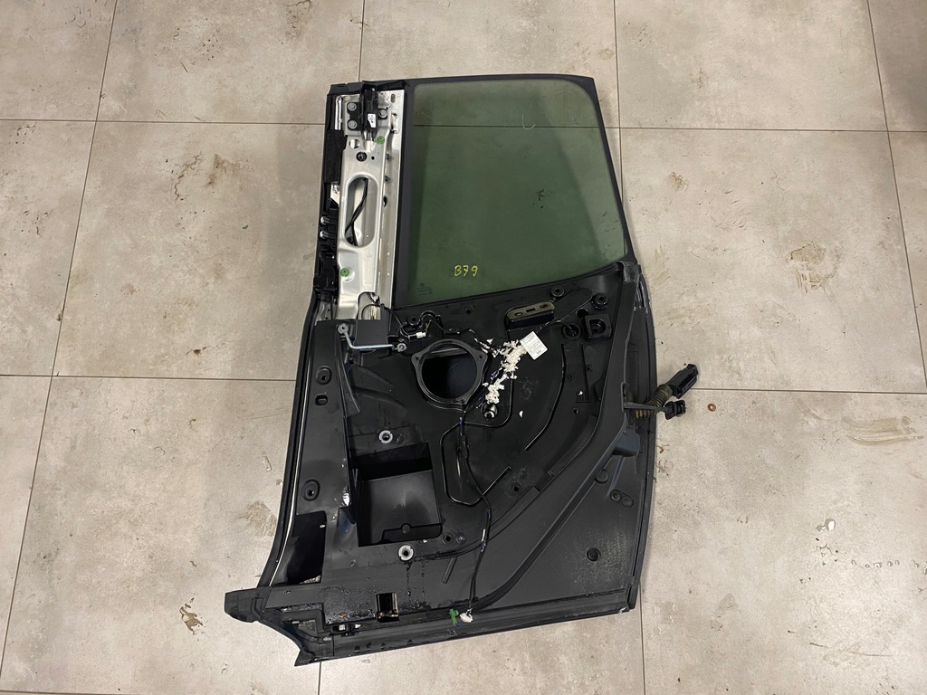 фото №12, Bmw i3 дверь правый задняя b79