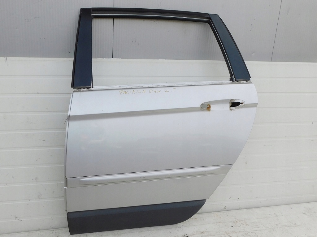 фото №3, Chrysler pacifica 2004r двері лівий задня
