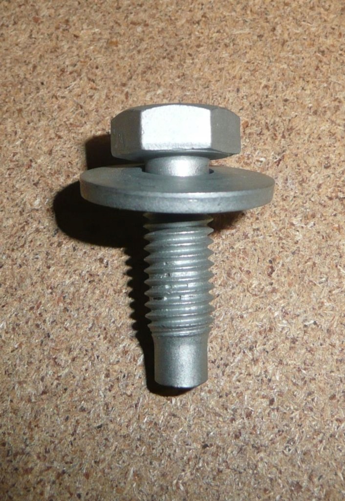 Болт 8x125-25 psa peugeot citroen Недорого