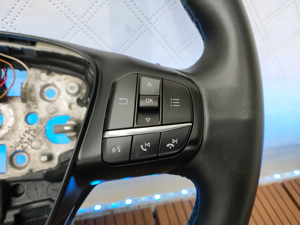 фото №7, Ford transit custom lift 19-24 воздуховод кожаный jak nowa 12 tys.km оригинальный номер