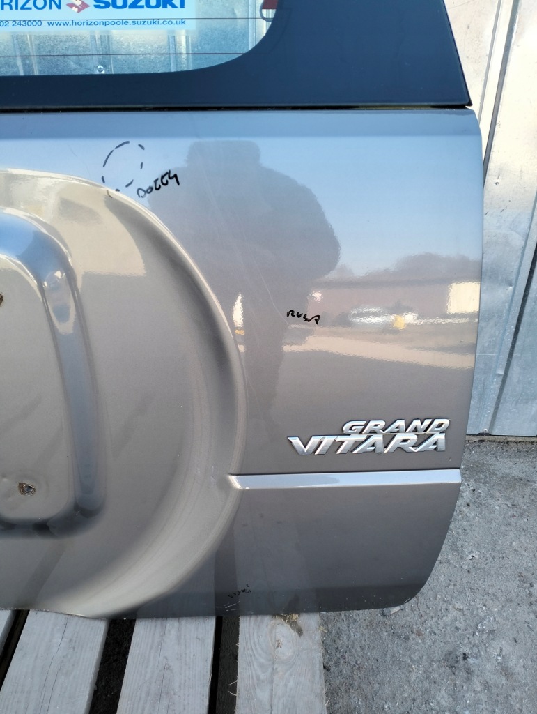 фото №8, Крышка багажника багажника suzuki grand vitara ii 3d lata 2005-2014 цвет zdl