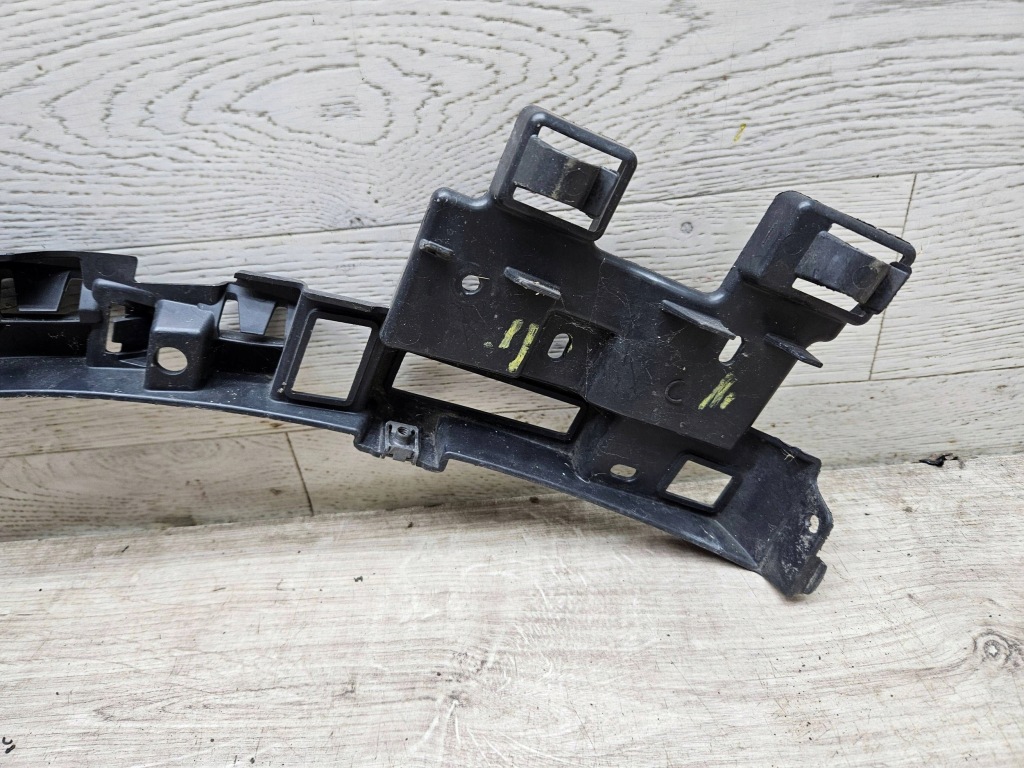 Направляющая бампера передний перед сторона левая citroen berlingo 9816768880 Недорого