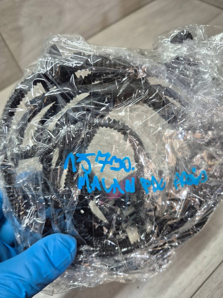 Купить 15730. macan электропроводка pdc перед 95b971095dc