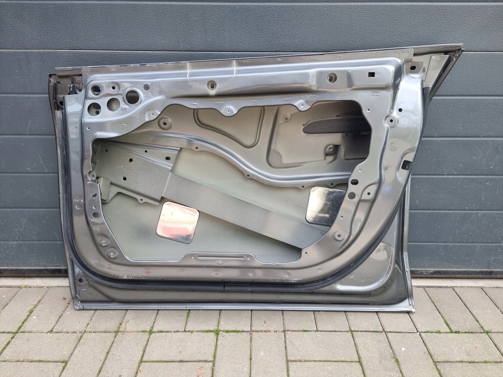 фото №8, Mercedes eqe w295 a295 дверь правое перед передние a2957222400