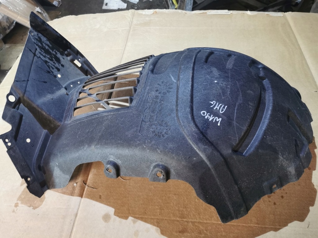 Купить Mercedes gt amg a190 подкрылок правое перед