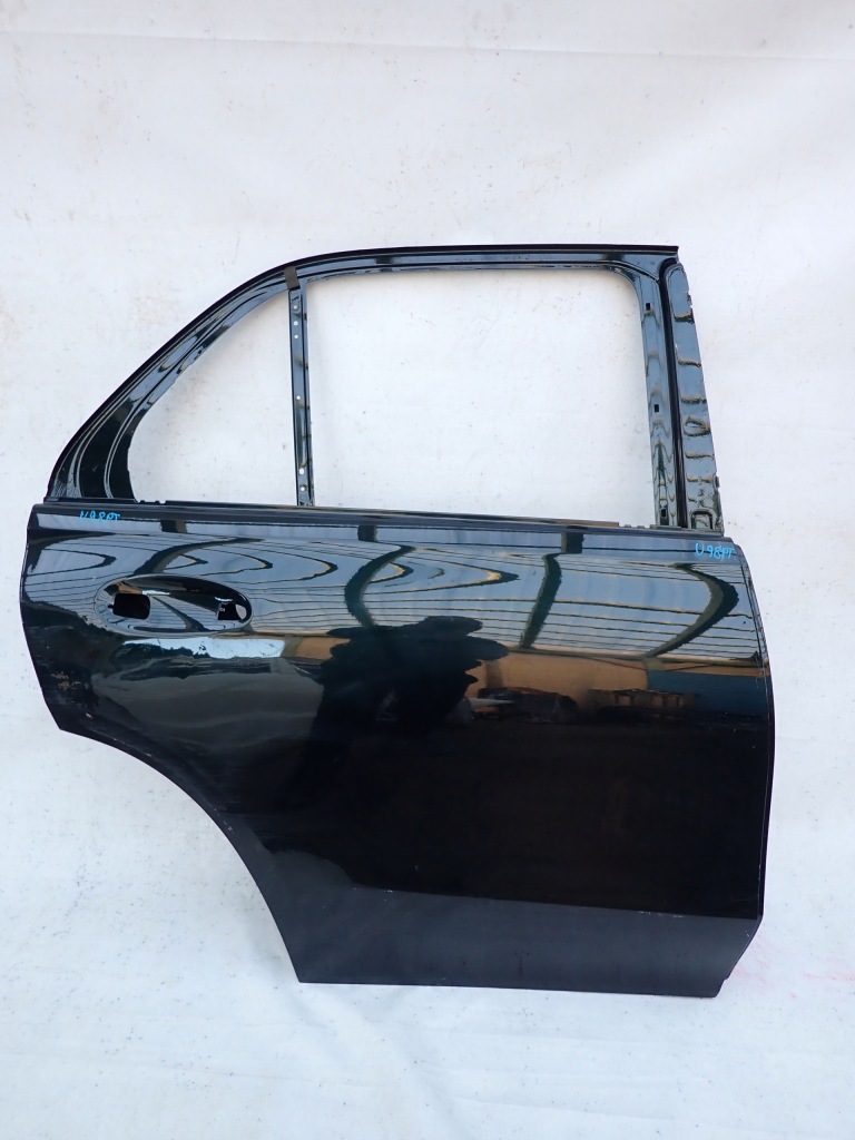 фото №1, Mercedes gle ii 2 w167 19- дверь задняя задние правое