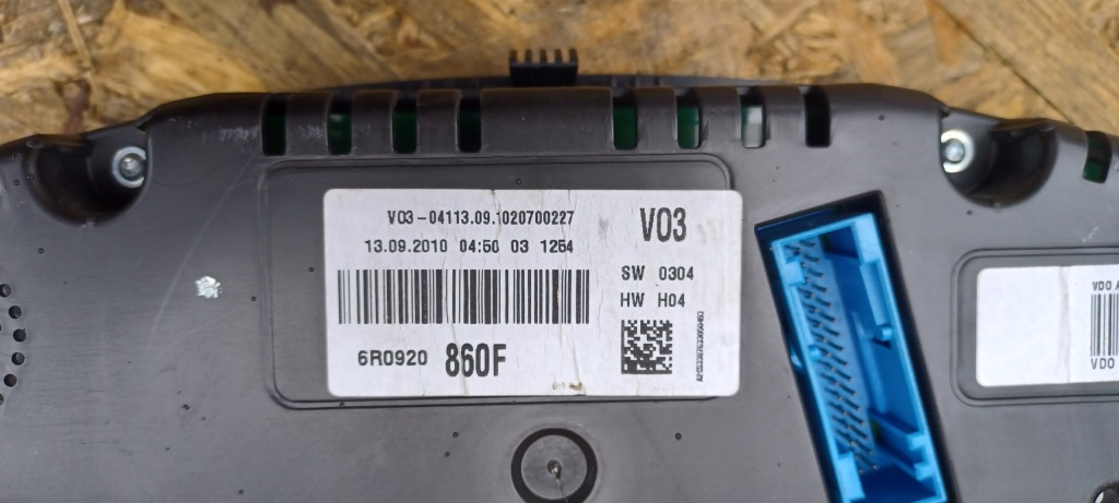 фото №12, Счетчик приборы vw polo 6r 1.2 tfsi 6r0920860f