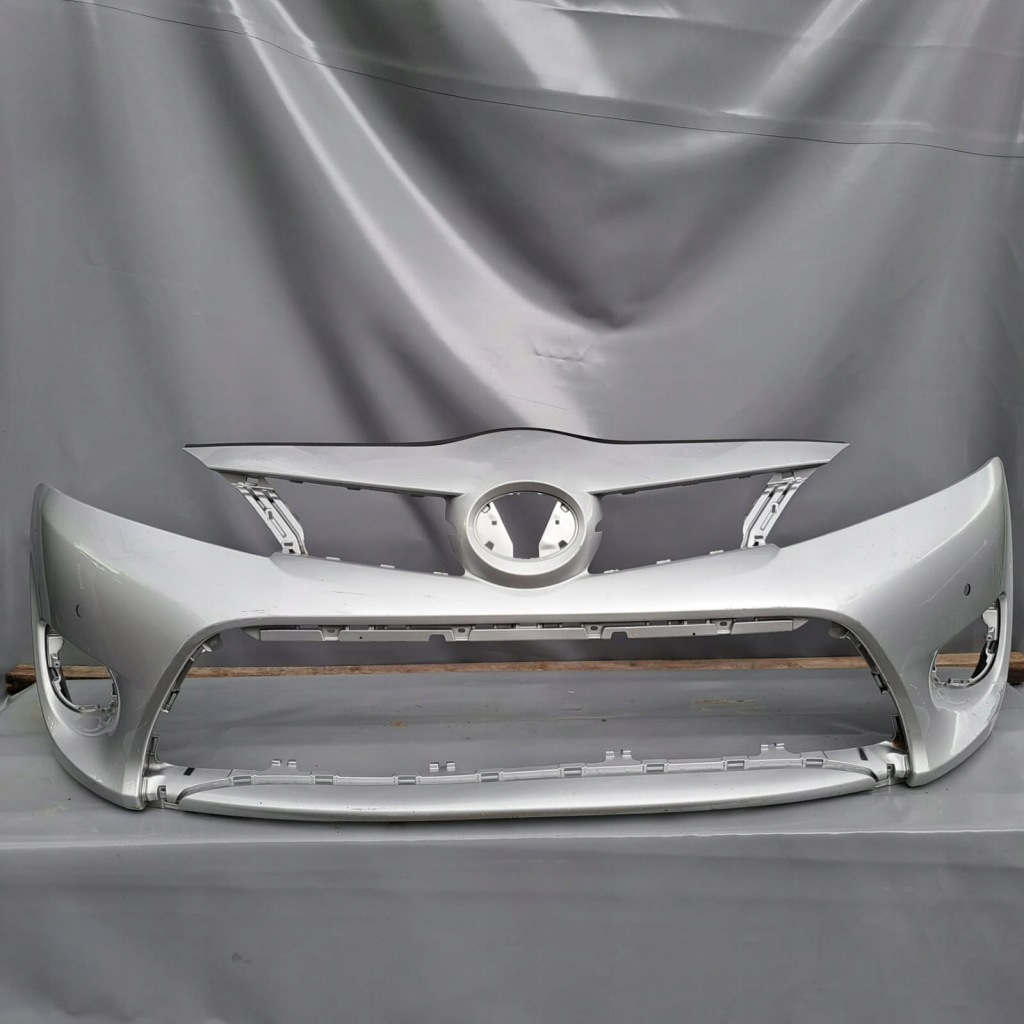 Купити Toyota verso рестайлінг  13- бампер перед передній