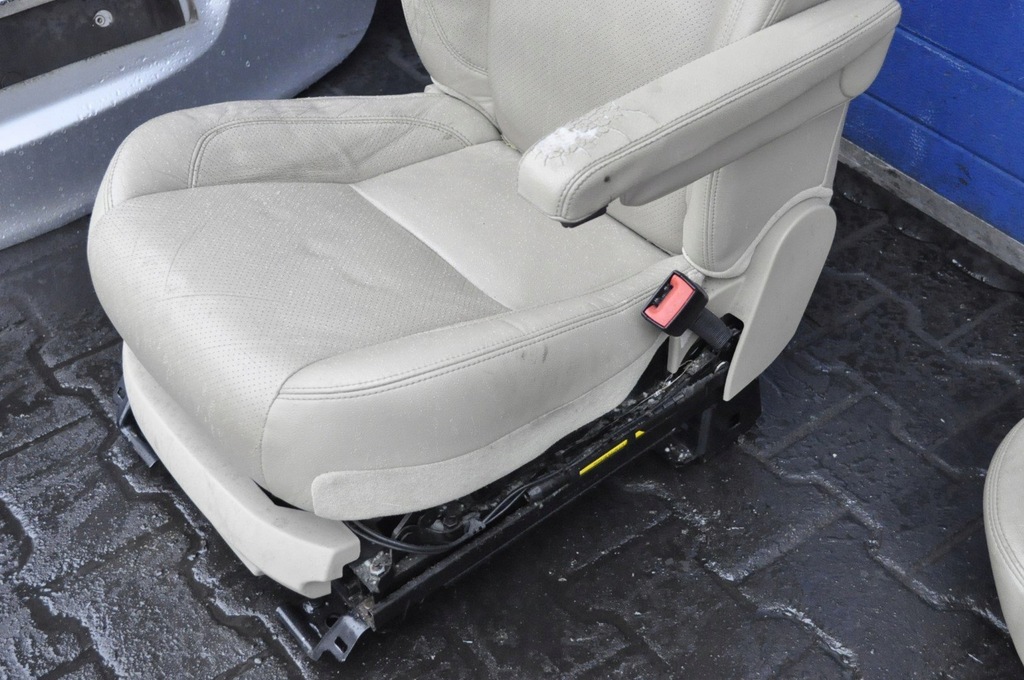 фото №11, Land rover freelander ii l359 переходник салона сиденья заднее сиденье