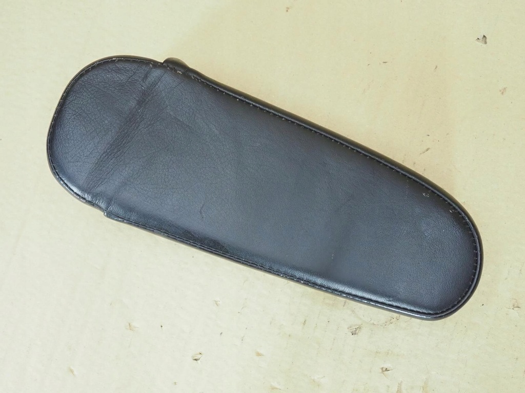 фото №1, Isuzu trooper ii opel monterey подлокотник правый перед сиденье пассажира