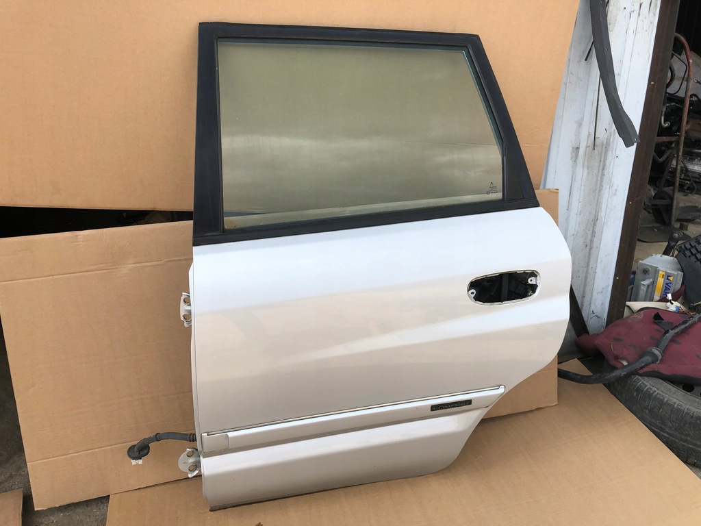 фото №1, Двері ліва задні mitsubishi space star a50 сріблястий