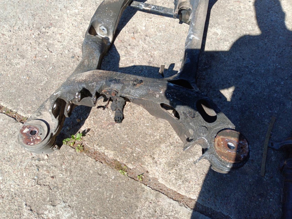 фото №9, Porsche panamera 970 3.0 tdi подрамник задняя подрамник задний