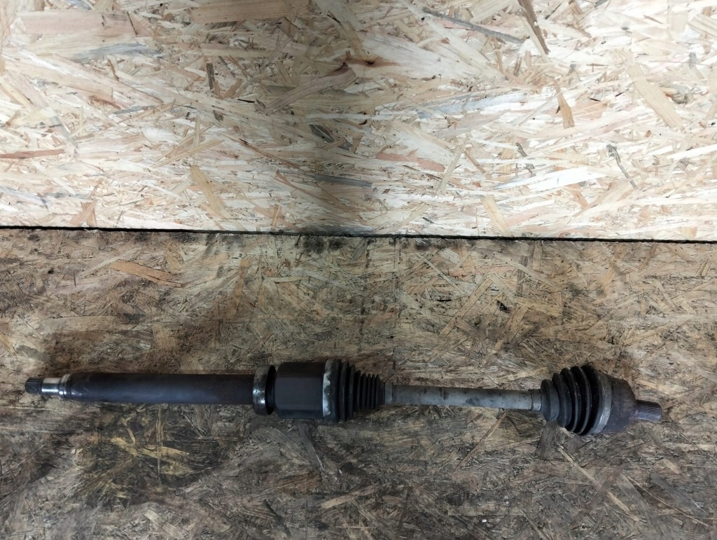 Купить Приводной вал правый  перед длинная volvo v40 2 d2 1.6d 14r