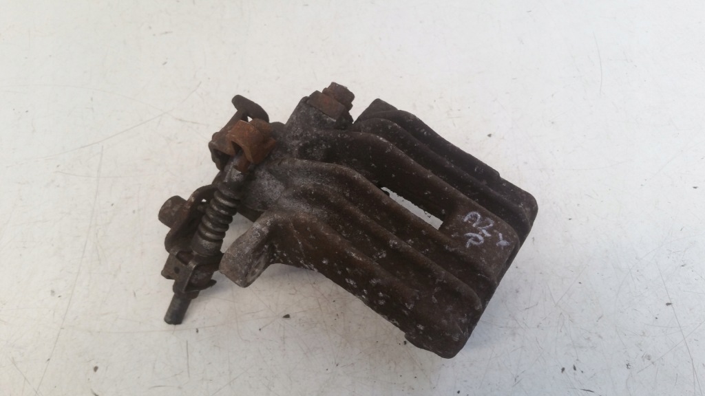 фото №1, Супорт правий задня audi a2