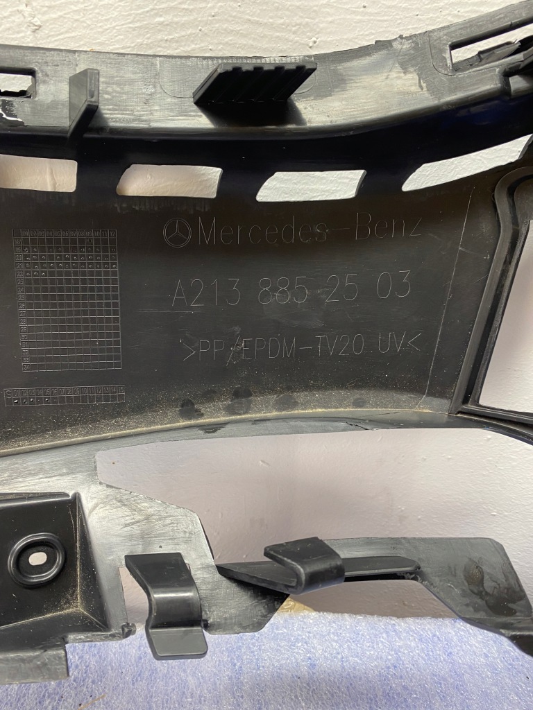 фото №11, Напрямна бампер правий перед mercedes e 213 w213