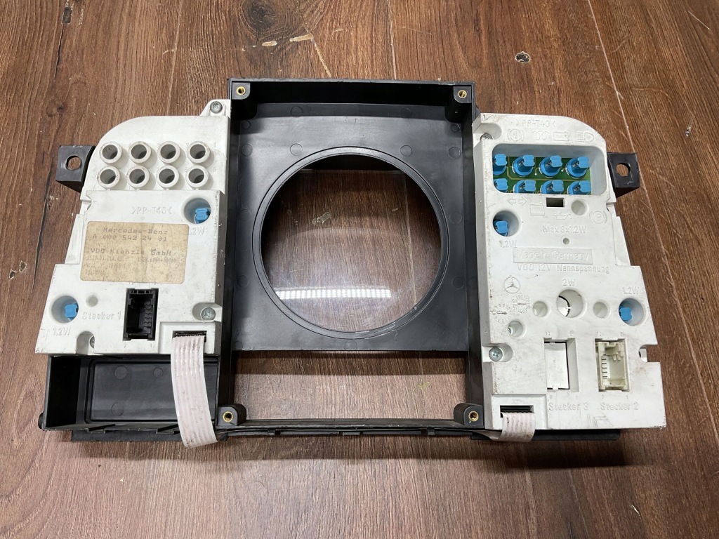 Панель приборы mercedes-benz sprinter w901-904 a0005422401 Киев
