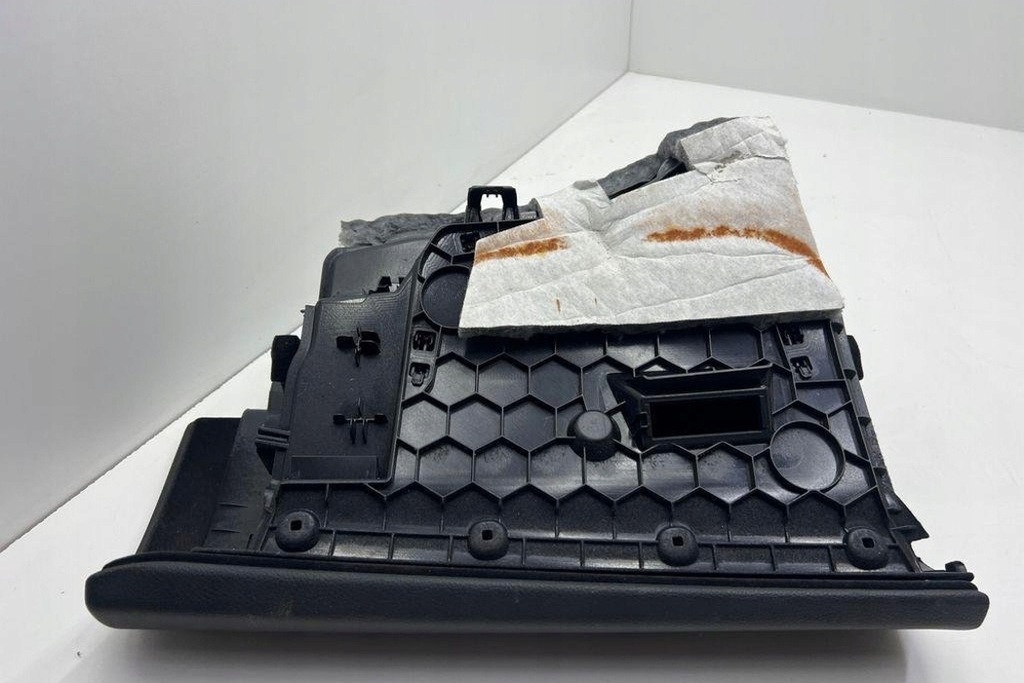 фото №9, Бардачок bmw 4 coupe f32, f82 9228284 3.0l дизель 2014