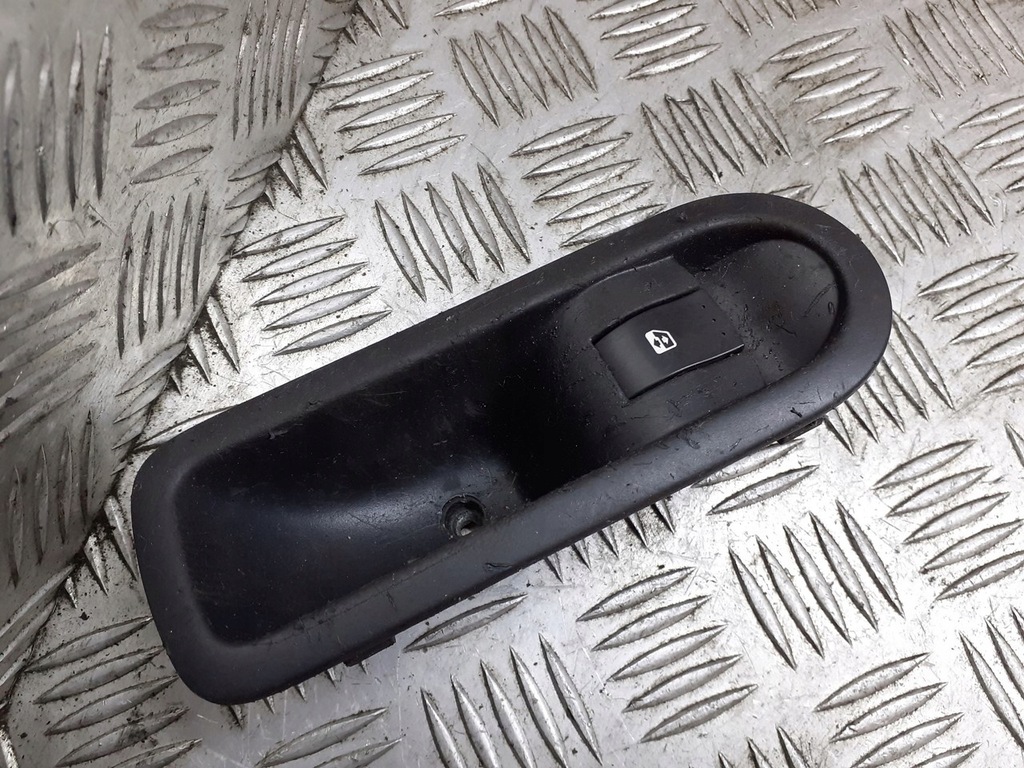 фото №1, Панель стекло правый задняя renault megane ii 1.9 dci