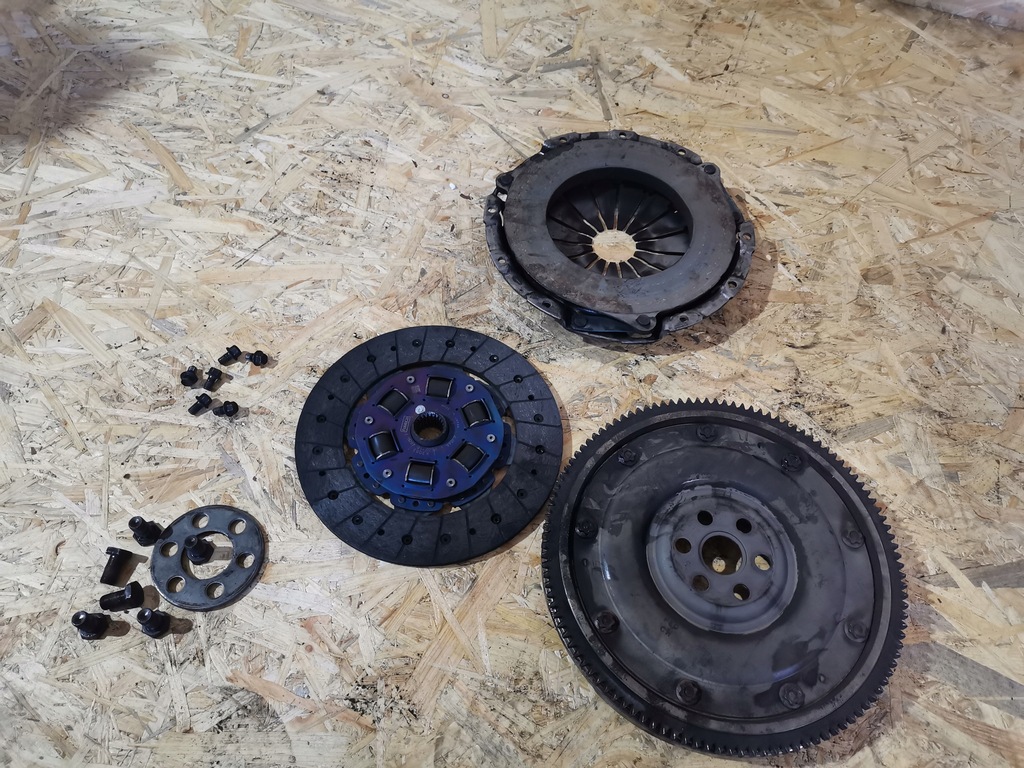 фото №6, Зчеплення диск притиск колесо маховик mazda 3 iii bm 2.0 16v skyactiv 2013-