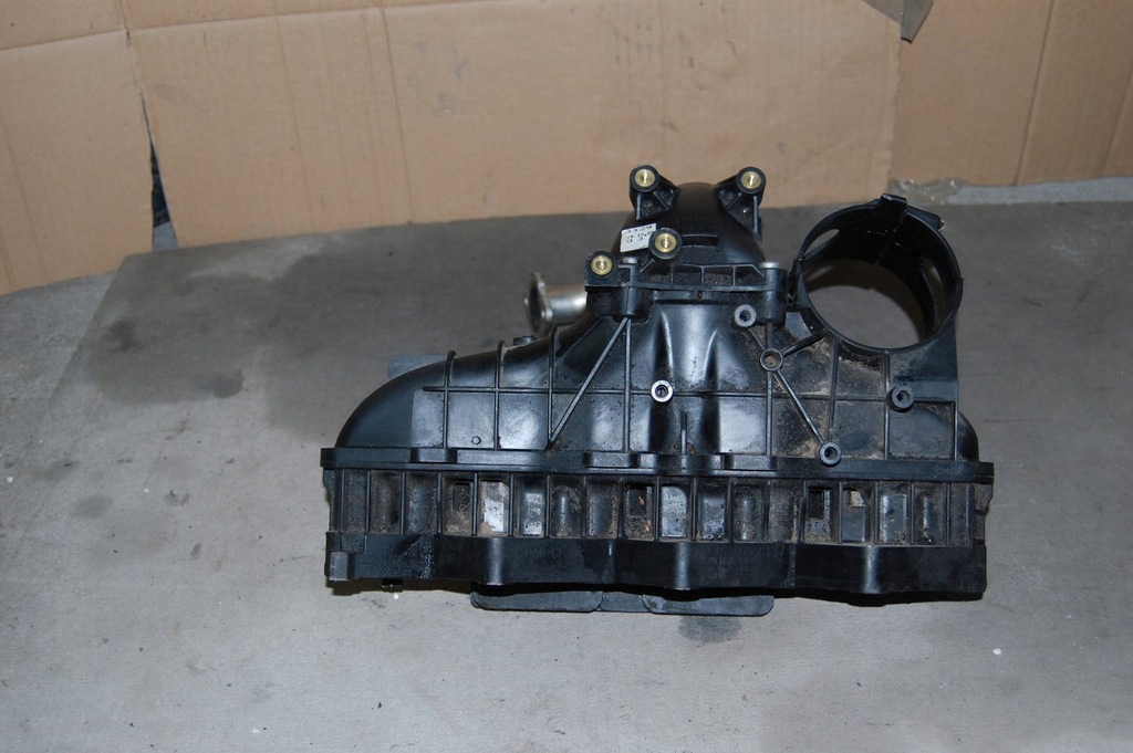 фото №3, Mercedes w211 2.2 колектор всмоктуючий труба впускний 2.2