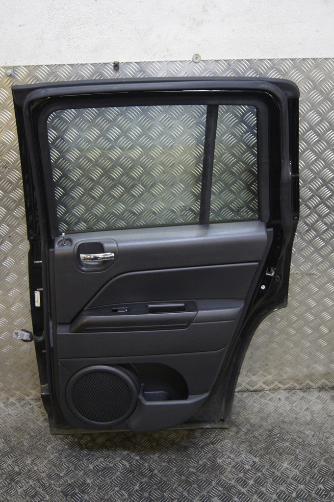 фото №7, Дверь правое задние jeep compass lift 4x4