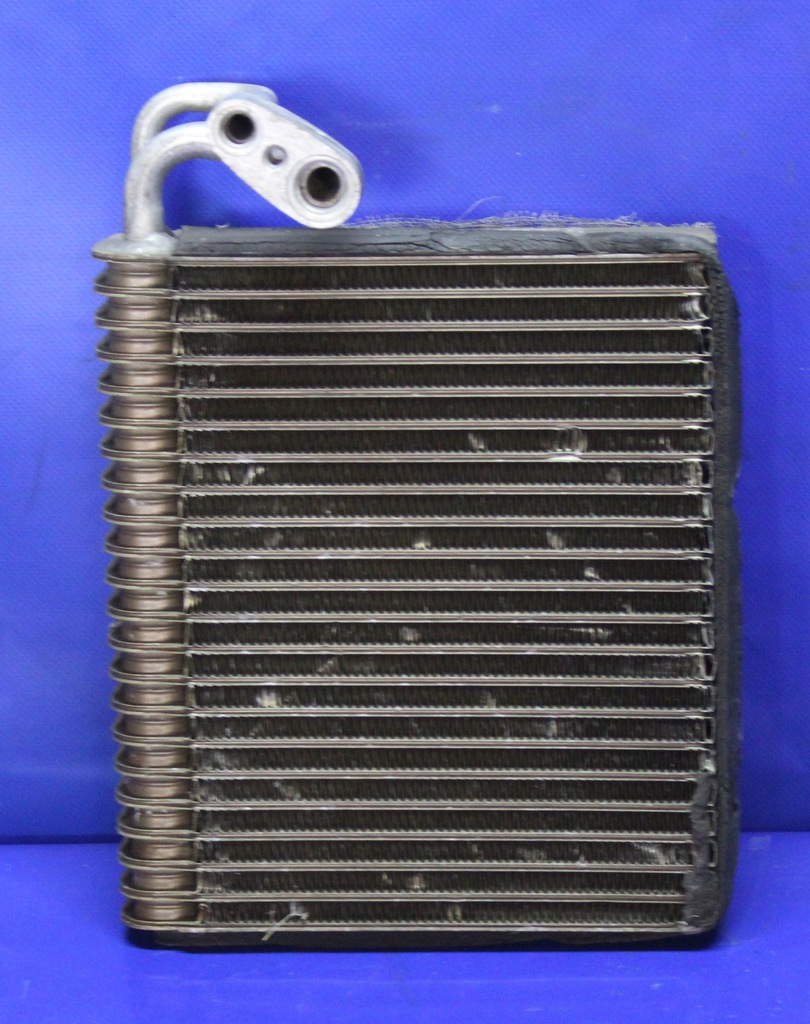 фото №1, Отопитель испаритель кондиционера sintra 3.0