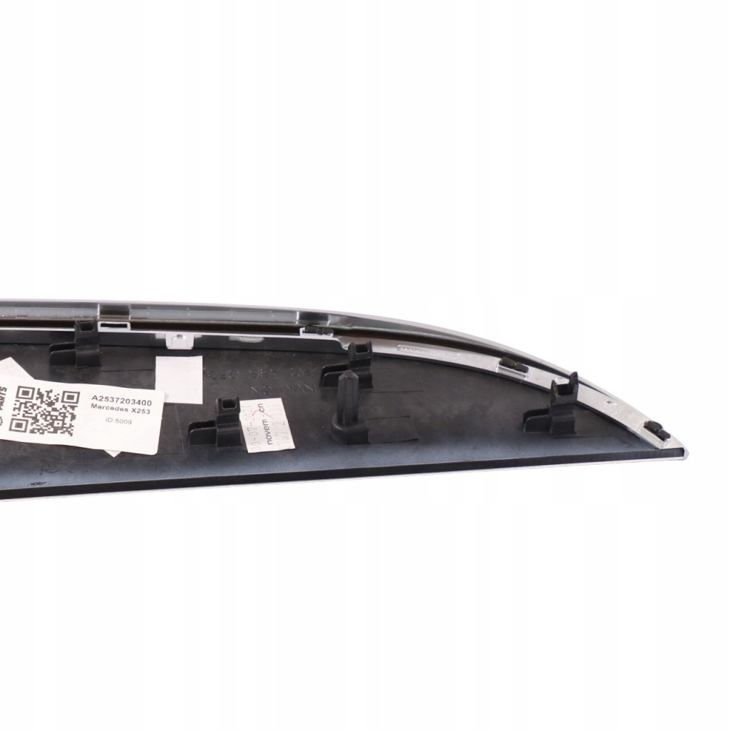 фото №12, Mercedes glc x253 молдинг обшивка двері передніх права срібляста a2537203400