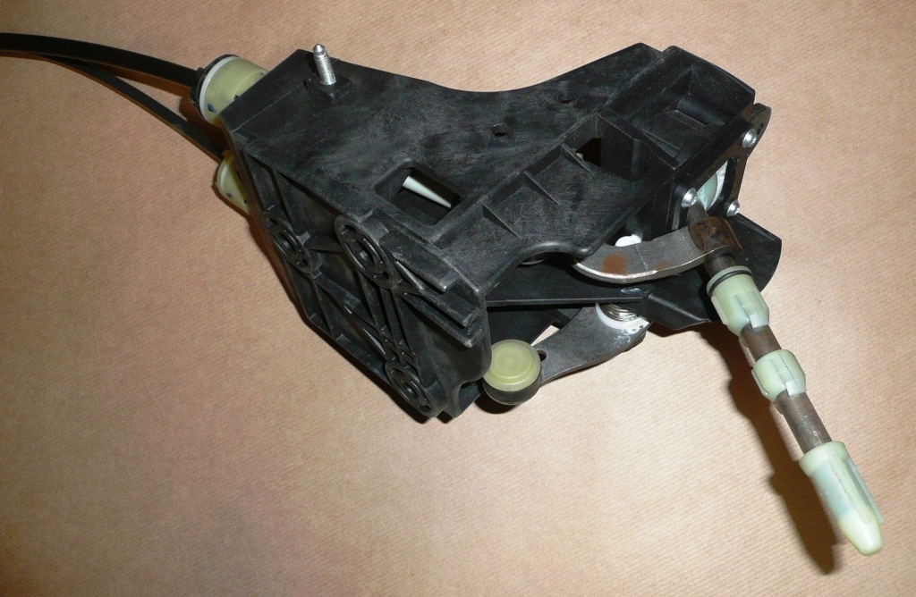 фото №2, Рычаг переключения передач renault scenic ii оригинал