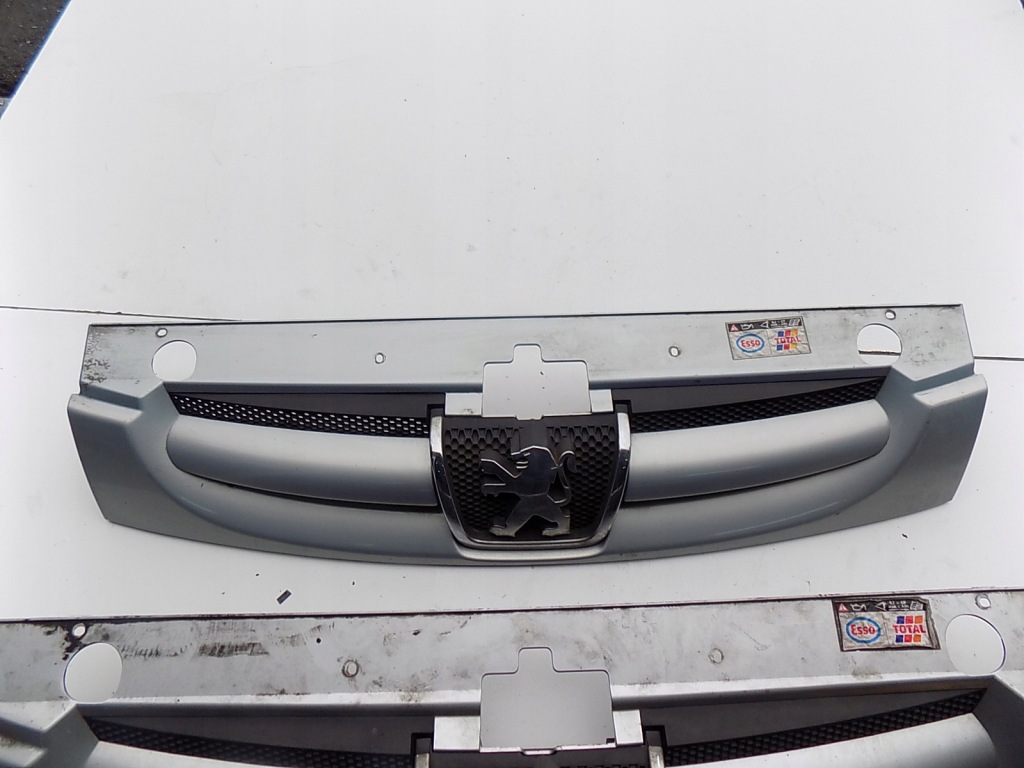 фото №2, Peugeot partner i lift решётка радиатора решётка радиатора перед 02-10